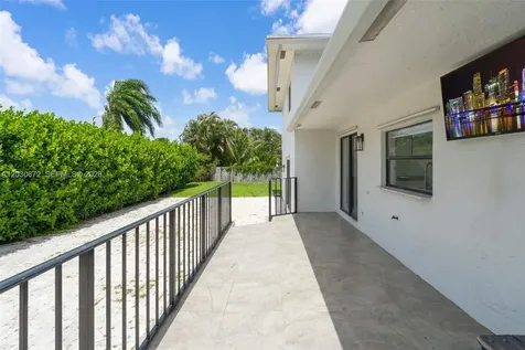 9340 NW 32nd Street Sunrise FL 33351