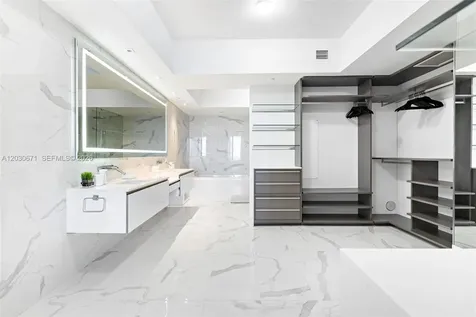 5500 Island Estates Drive Aventura FL 33160