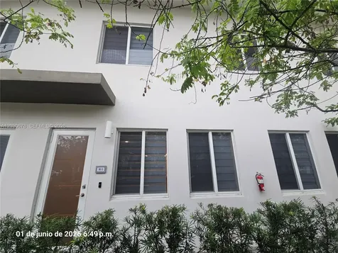 6453 NW 102nd Path Doral FL 33178