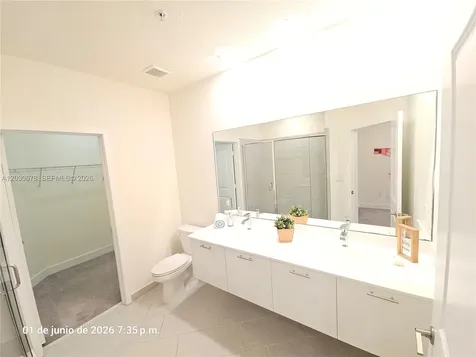 6453 NW 102nd Path Doral FL 33178