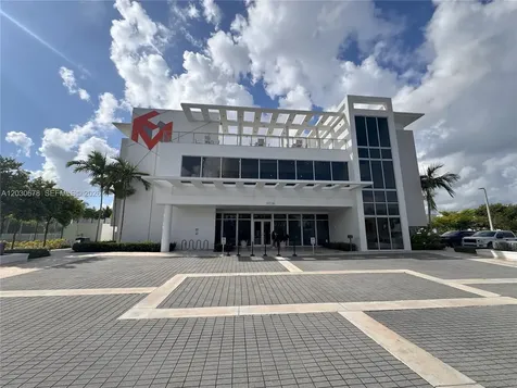6453 NW 102nd Path Doral FL 33178