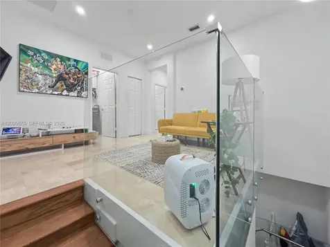 10718 NW 76th Lane Doral FL 33178