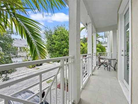 10718 NW 76th Lane Doral FL 33178