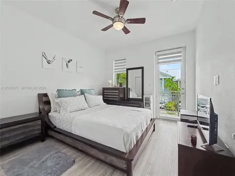 10718 NW 76th Lane Doral FL 33178