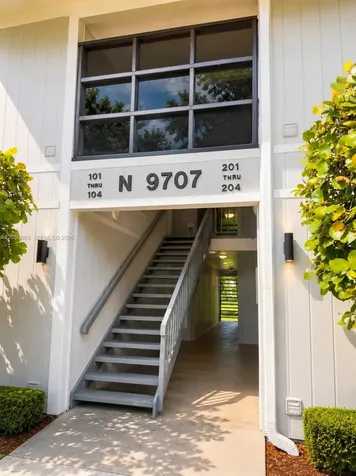 9707 Hammocks Boulevard Miami FL 33196