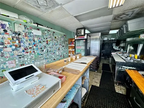 Well-established Award -Winning Sub Shop With Nearly 50 Years Of Success Pinecrest FL 33156