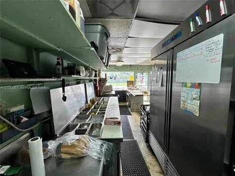 Well-established Award -Winning Sub Shop With Nearly 50 Years Of Success Pinecrest FL 33156