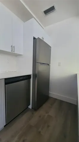 2150 SW 26th Street Miami FL 33133
