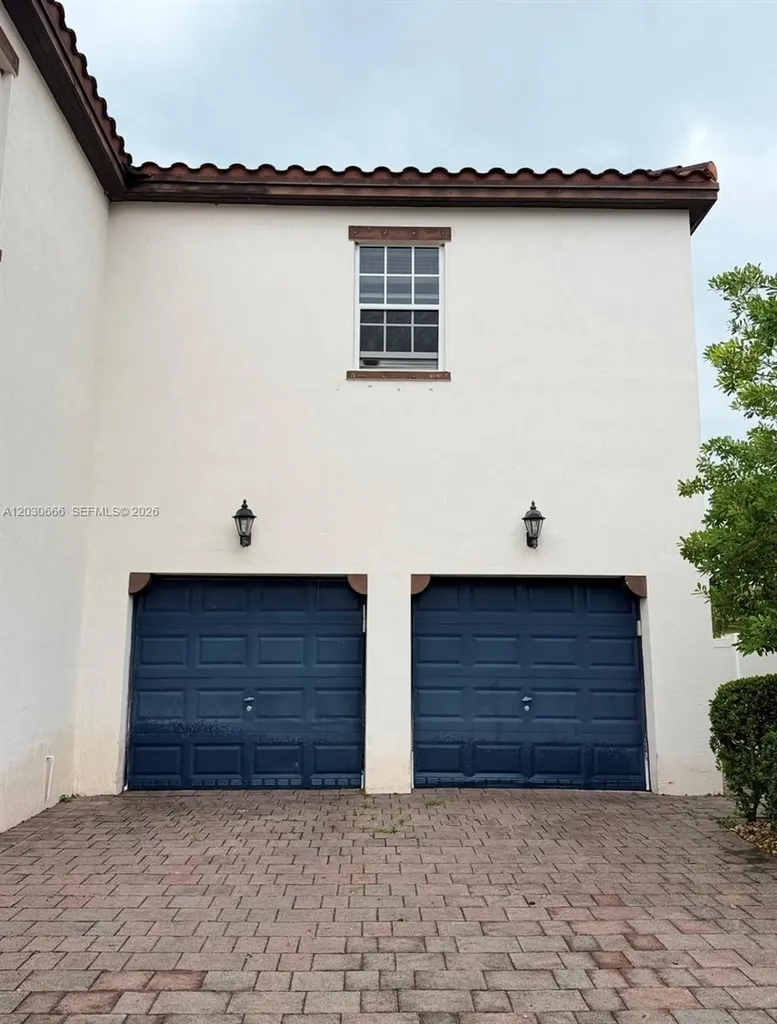 9273 SW 172nd Avenue Miami FL 33196