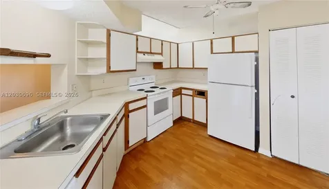 889 Hamilton Drive Homestead FL 33034