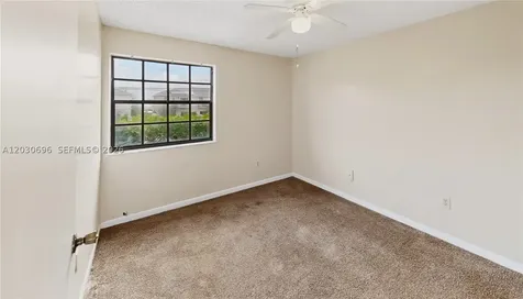 889 Hamilton Drive Homestead FL 33034