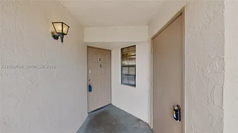 889 Hamilton Drive Homestead FL 33034