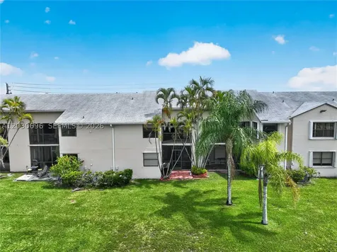 889 Hamilton Drive Homestead FL 33034