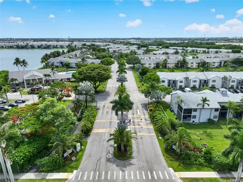 889 Hamilton Drive Homestead FL 33034