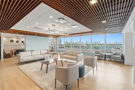 1800 Sunset Harbour Drive Miami Beach FL 33139