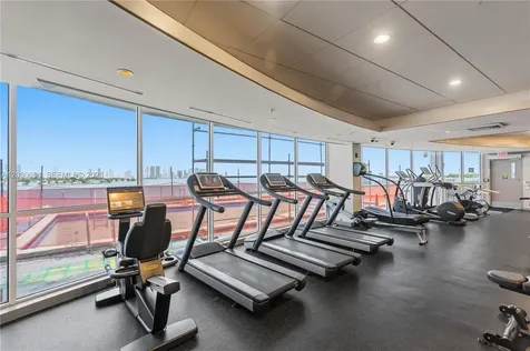 1800 Sunset Harbour Drive Miami Beach FL 33139
