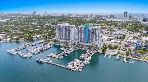 1800 Sunset Harbour Drive Miami Beach FL 33139