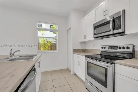 2683 SE 12th Street Homestead FL 33035