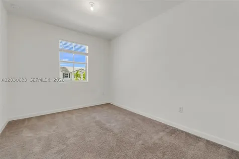 2683 SE 12th Street Homestead FL 33035