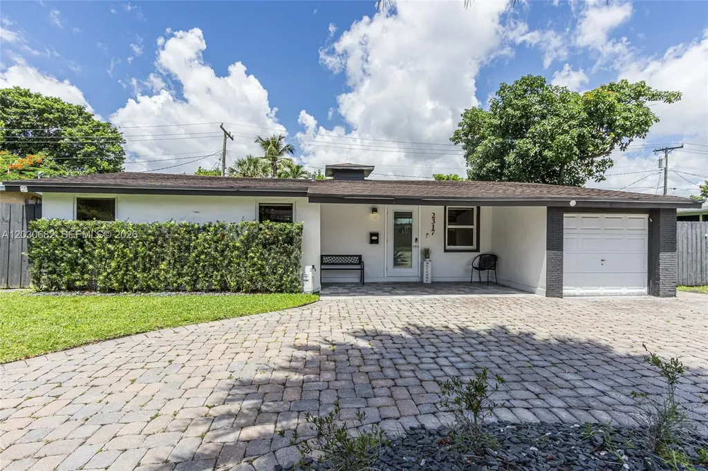 2317 SW 34th Avenue Fort Lauderdale FL 33312