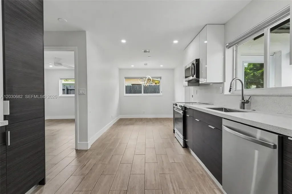 2317 SW 34th Avenue Fort Lauderdale FL 33312