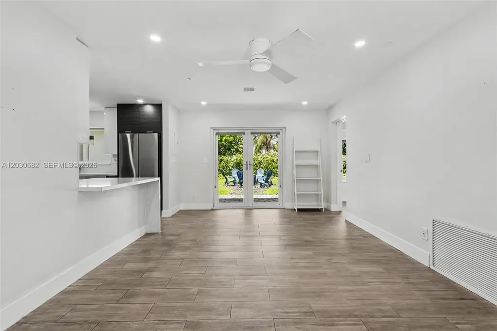 2317 SW 34th Avenue Fort Lauderdale FL 33312