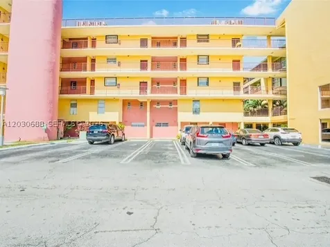 8775 Park Boulevard Miami FL 33172