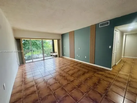 8775 Park Boulevard Miami FL 33172
