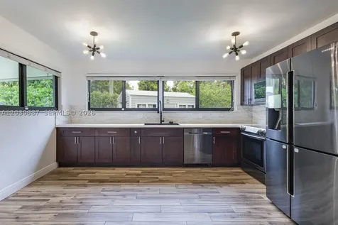 11431 SW 40th Terrace Miami FL 33165