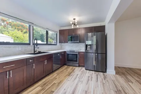 11431 SW 40th Terrace Miami FL 33165
