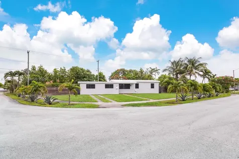 11431 SW 40th Terrace Miami FL 33165