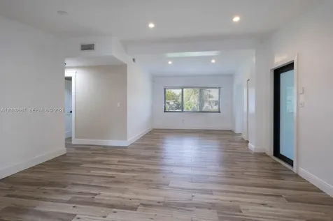 11431 SW 40th Terrace Miami FL 33165