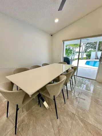 10791 SW 10th Place Davie FL 33324