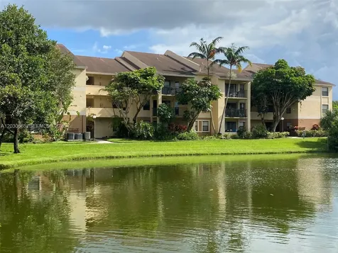 9999 Summerbreeze Drive Sunrise FL 33322