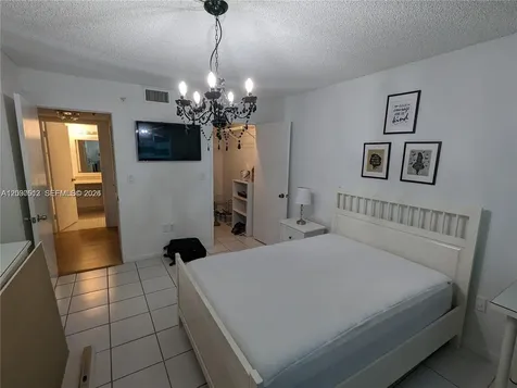 Sunny Isles Beach FL 33160