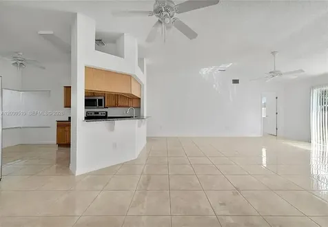 11007 Whitecap Drive Riverview FL 33579