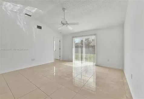 11007 Whitecap Drive Riverview FL 33579