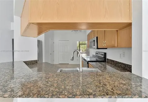 11007 Whitecap Drive Riverview FL 33579