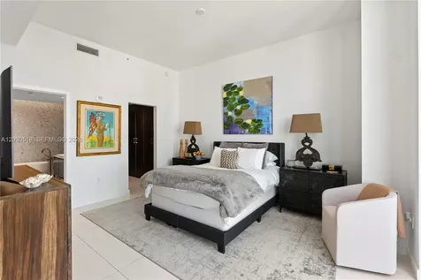 2678 Tigertail Avenue Miami FL 33133