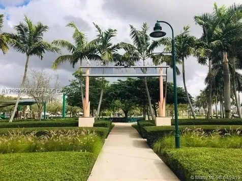 5252 NW 85th Avenue Doral FL 33166