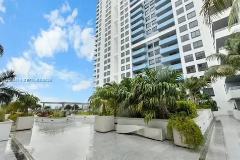1330 West Avenue Miami Beach FL 33139