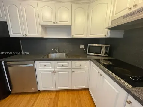 400 Kings Point Drive Sunny Isles Beach FL 33160