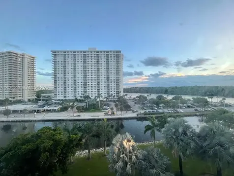 400 Kings Point Drive Sunny Isles Beach FL 33160