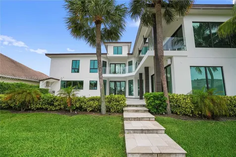 3201 NE 58th Street Fort Lauderdale FL 33308
