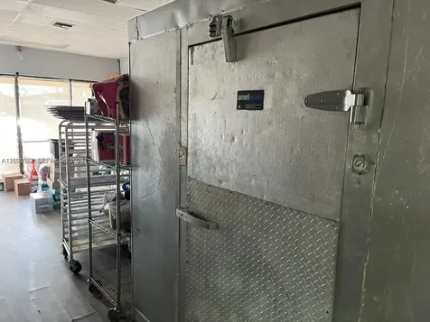 Turnkey Restaurant For Sale In Oakland Park Oakland Park FL 33334