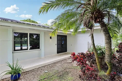 14851 SW 69th Court Palmetto Bay FL 33158