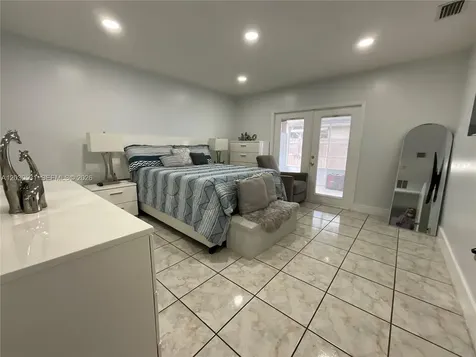 1905 SW 100th Avenue Miramar FL 33025