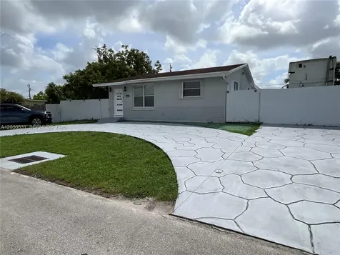 1905 SW 100th Avenue Miramar FL 33025
