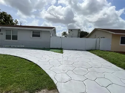 1905 SW 100th Avenue Miramar FL 33025