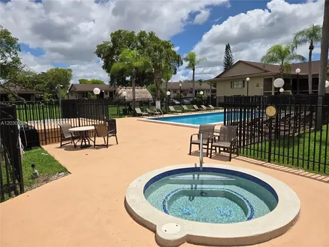 11213 SW 88 Street Miami FL 33176
